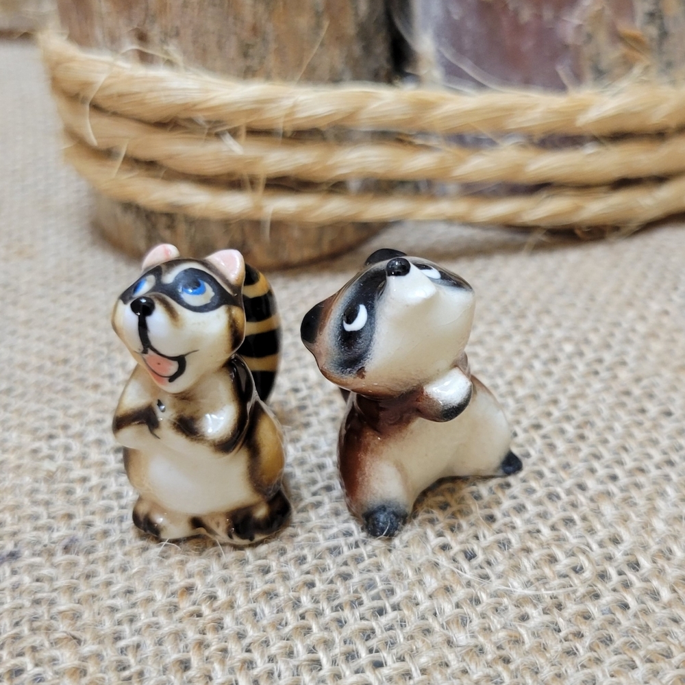 Two Vintage Hagen Renaker Mini Miniature Raccoon Figurines